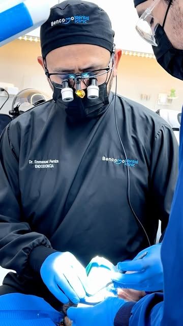 Publicación de Instagram de Bencomo Dental Clinic